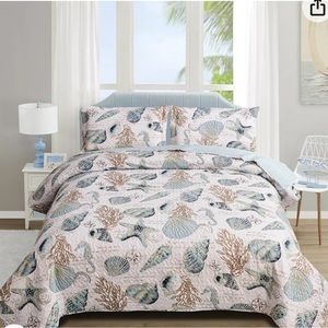 Junsey, Twin Bedspread
